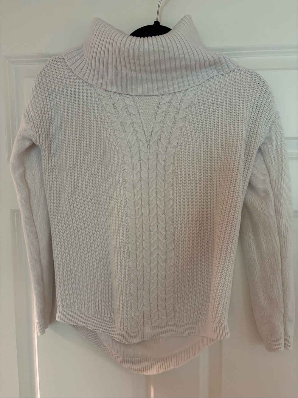 Banana Republic Cable-Knit Sweater in white